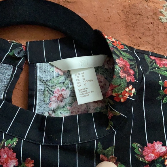 H&M printed blouse - Picture 8 of 8